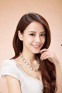 甜美明星女,闪耀舞台的魅力女神