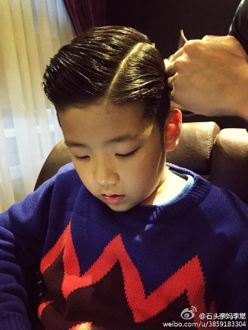 明星石头的老婆,揭开明星背后的温馨故事